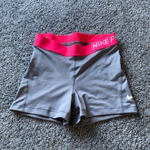 Nike Pro training shorts - size small